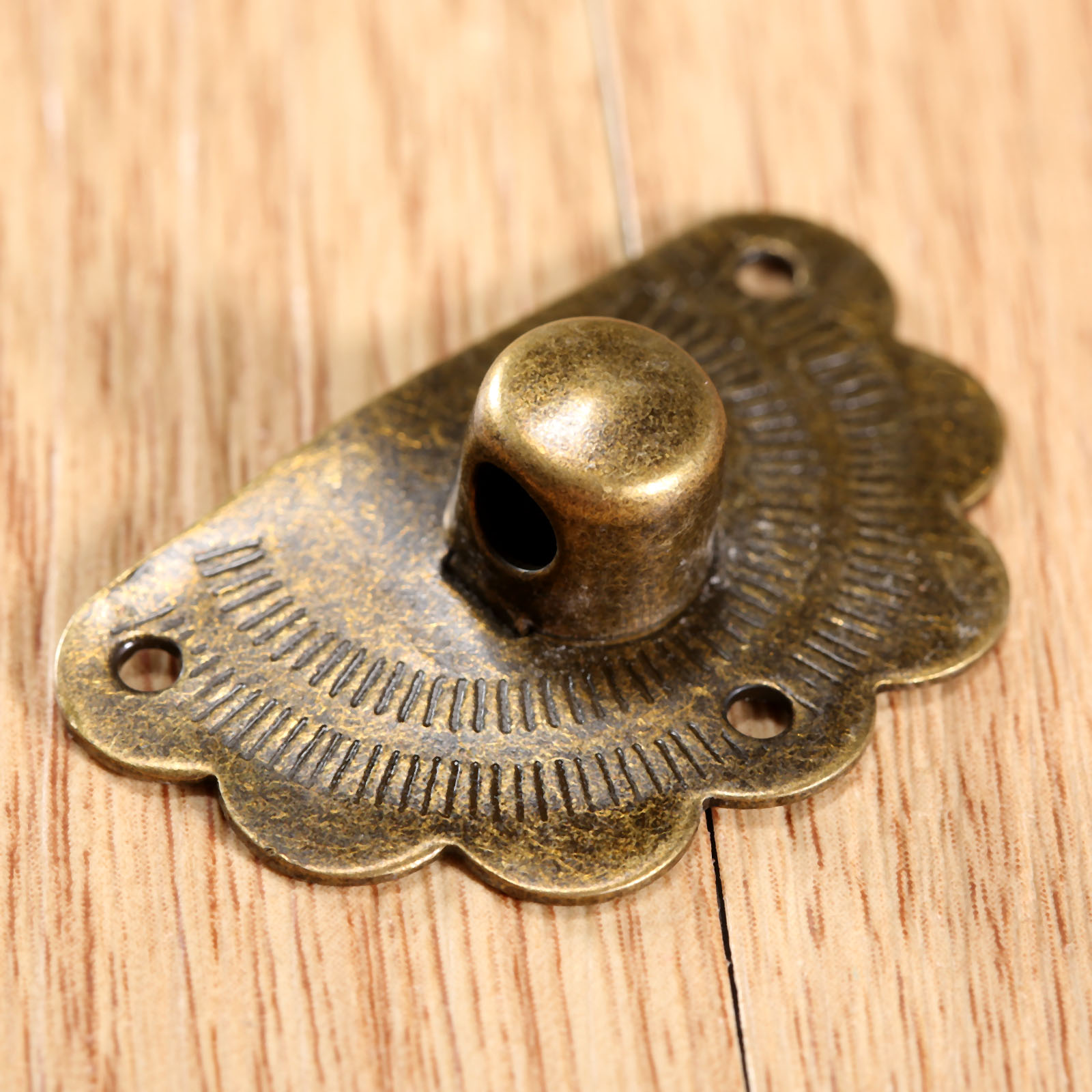 Античная бронзовая защелка, де – обзор и цена Antique Brass Hook